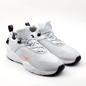 Nike Air Huarache City Move Gray sneakers